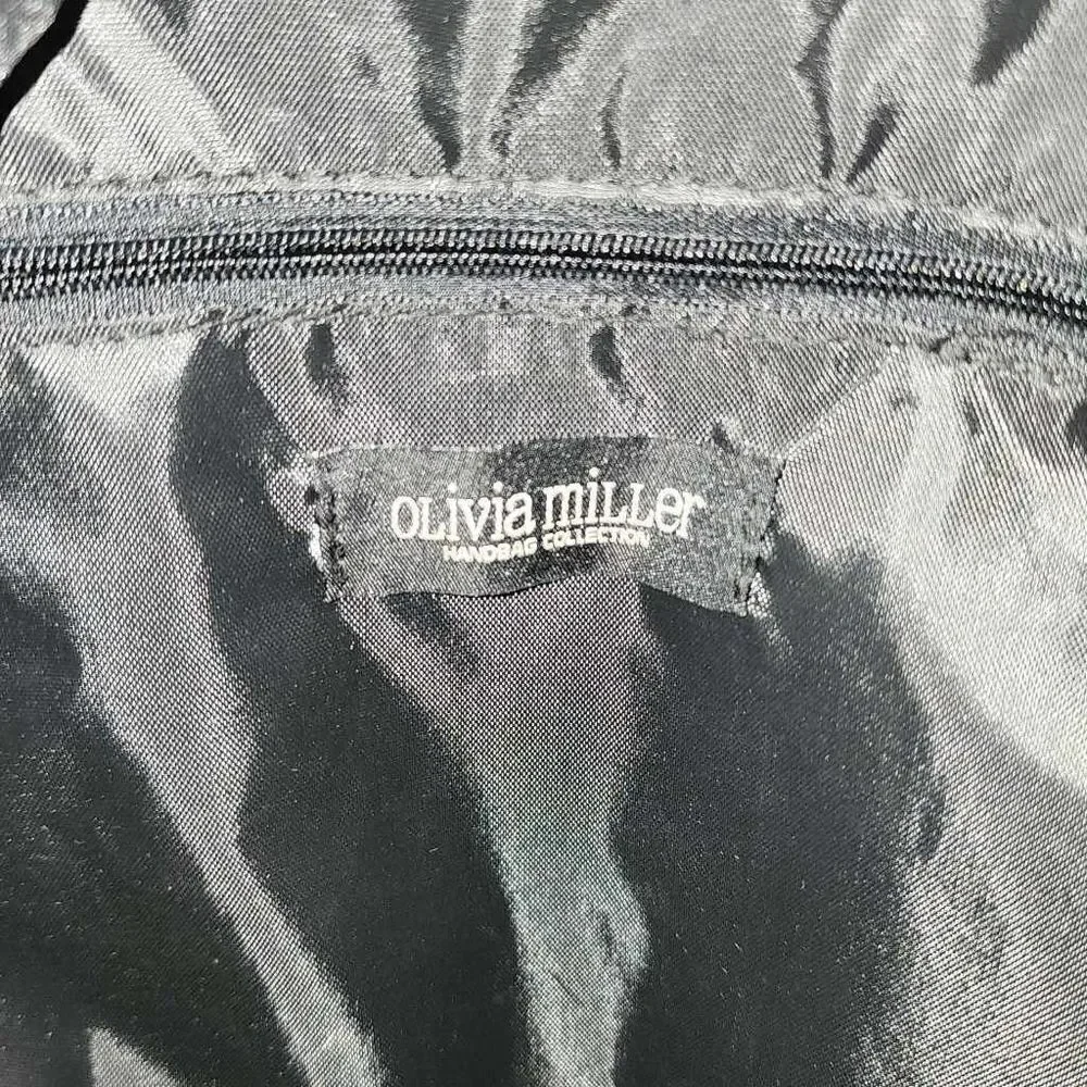 Olivia Miller silver back